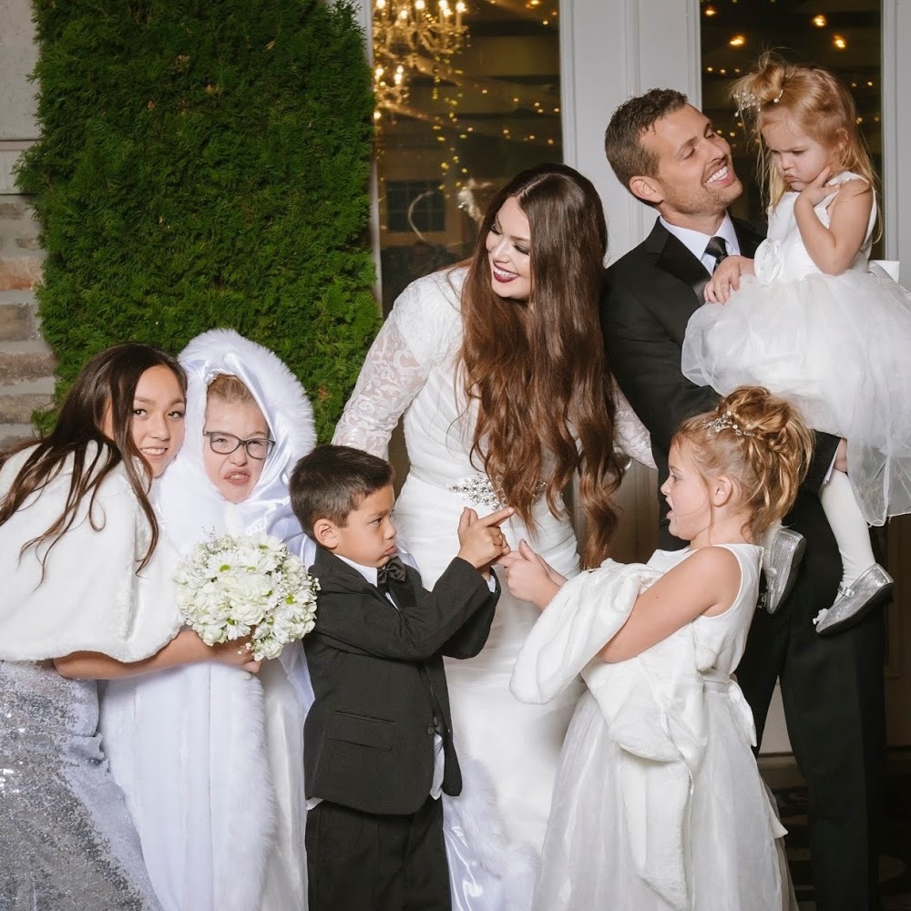 Meet your Posher, Elizabeth